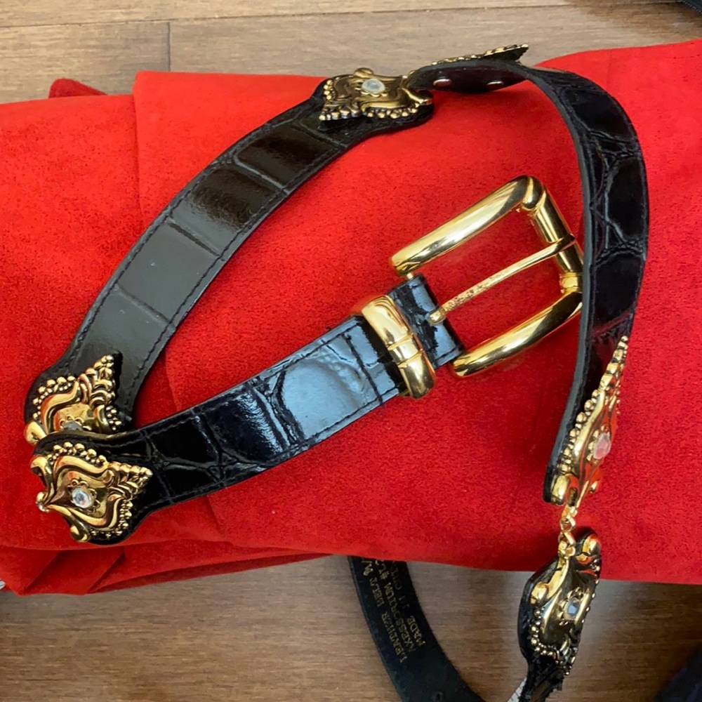 Unique Black and Gold Vintage Belt